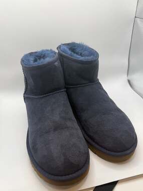 UGG Classic Mini II Boots in Navy Blue